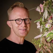 The most influential and prestigious master florists