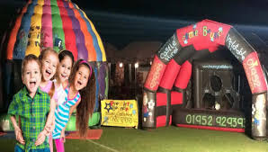 How much does it cost to rent a bounce house? Bounce House Rentals Long Island Water Slides Discounts Safe