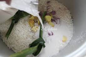Azie Kitchen Tips Menyediakan Nasi Lemak Sedap Nasi Lemak Food Malaysian Food