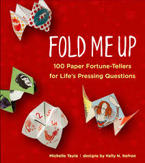 Paper fortune tellers are fun little origami projects for predicting someone's future. Fold Me Up 100 Paper Fortune Tellers For Life S Pressing Questions Taute Michelle 9780399163302 Amazon Com Books