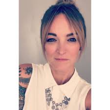 Beth Reese (@bethreese_stylesthegrove) • Instagram photos and videos