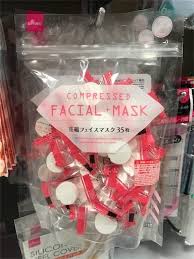 ダイソーの圧縮フェイスマスクが使える 化粧水で自分好みの乾燥肌対策 maikoの賃貸diy life フェイスマスク 乾燥肌 顔 パック
