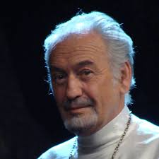 Watch The Pretender (US)