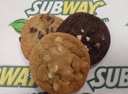 Recette Biscuits Au Gout De Subway Subway Cookies Three Ingredient Recipes Fun Baking Recipes