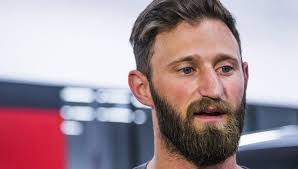 Vet gets free truck from Gilbert dealer for helping Las Vegas victims