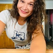 Vanessa Wilkes's Instagram, Twitter & Facebook