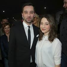 Já jsem po pravdě řečeno nezaznamenal žádné zásadní. ale alespoň „traktorista jurečka byl v obleku. Ondrej Sokol S Filmem Dvojnici Sice Moc Parady Neudelal Se Svou Dcerou Ano Expres Cz