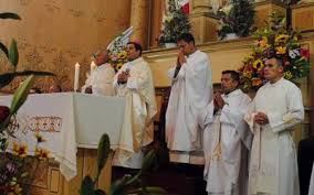 Jun 04, 2021 · los días 6 y 7 de agosto habrá más de dos docenas de actuaciones,. Dia Del Sacerdote Se Celebra Este 4 De Agosto El Sol De San Juan Del Rio Noticias Locales Policiacas De Mexico Queretaro Y El Mundo
