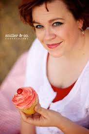 Chick Lit Central: Brooke Moss brings "Autumn" to us in winter...plus a  book giveaway