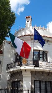 Edoardo garofalo, figlio del reduce e rappresentante della fa. Italy In Rosario On Twitter Il 2 Giugno Festa Della Repubblica E Il 3 Giugno Giorno Dell Immigrazione Italiana Il Consolato Generale D Italia A Rosario Ha Potuto Illuminare Il Piu Importante Monumento Nazionale