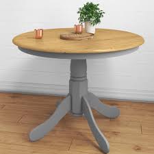Small oak dining tables that seat up to 2 people are ideal for a cosier dining room, or can be the perfect option for creating a dual purpose area in another living space such as the lounge or kitchen. Small Round Oak Dining Table And Chairs Off 69
