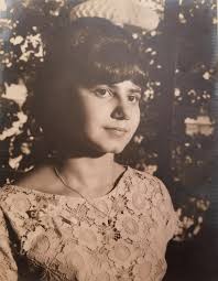 Notificamos el fallecimeinto de Carmen Leyda Torres Ortiz, mejor conocida  como Leidy. Sus hijos Jorgito y Leydita Colón, sus hijos politicos, nietos,  primos y demás familiars invitan al velorio el sábado 19