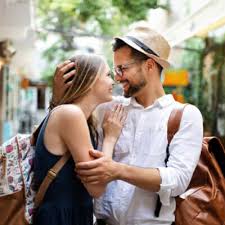 Sure, you're just trying to prod him to see if he's around and wants to text, but there are so many more creative ways to get his attention. How To Ask A Guy To Kiss You Without Weirding Him Out Bolde