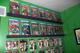 Diy home decor projects and gifts you can make for your comic book nerd in your life (or yourself). Pin On For The Home