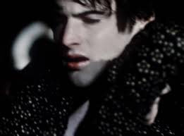 Tom Sturridge Carl