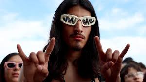 Coachella 2025: Bernie Sanders, Green Day, Charli XCX, Travis Scott among  Saturday's highlights