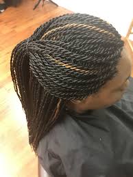 Black And Honey Blonde Ombre Braiding Hair Senegalese Twists Brown Twists Honey Blonde Twists Braids Senegalese Twist Hairstyles African Hairstyles Twist Hairstyles