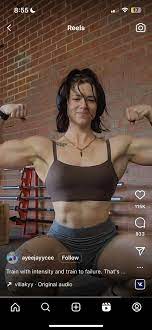 is this muscle mommy natty? : r/nattyorjuice