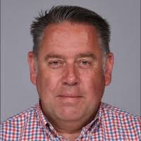 800+ "Knippenberg" profiles