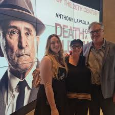 Kylie Sweeney de Havilland (@kyliesweeneydehavillandart) • Instagram photos  and videos