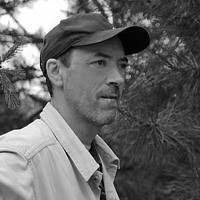 Daniel Siron's Instagram, Twitter & Facebook