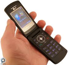 LG U370 Disney mobile - ilyen is van ...