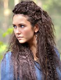 Nina Dobrev's doppelgangers for The Vampire Diaries?