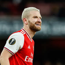 Check out his latest detailed stats including goals, assists, strengths & weaknesses and match ratings. Barcelona Se Reune Com Empresario Do Zagueiro Mustafi Do Arsenal Tnt Sports