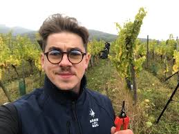 Voyage back to the future