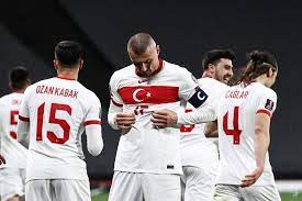 Michael oliver, stuart burt, simon bennett (i̇ngiltere). Son Dakika Spor Haberleri Dunya Basini Turkiye Hollanda Macini Boyle Yorumladi Goz Kamastirici Sayfa 1 Diger 13 Haziran 2021 Pazar