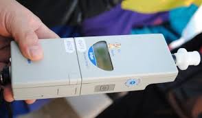 Permis suspendat 90 de zile. A Condus Cu 0 34 Mg L Alcool Pur In Aerul Expirat Si S A Ales Cu