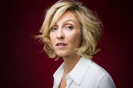 Coppia aperta quasi spalancata