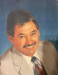 Roger Stephens's Instagram, Twitter & Facebook