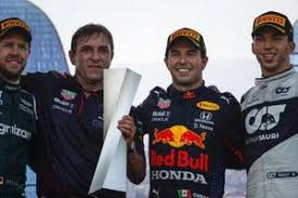 Red bull's sergio perez won a chaotic grand prix in baku, finishing just ahead of german sebastian vettel after max verstappen and lewis hamilton failed to finished. Vjdtwbteqkn Zm