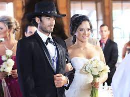 Iarna razbunarii episodul 1 online subtitrat in romana se poate viziona gratuit, integral, fara intrerupere in reluare de pe postul de televiziune protv, incepand de astazi 25 iulie. Tierra De Reyes Tinutul Razbunarii Facebook