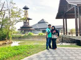 Pembangunannya memakan waktu kurang lebih 18 bulan. Masjid Ar Rahman Pulau Gajah Kelantan I Luv Evrything About