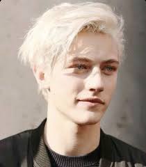 𝐒𝐢𝐥𝐡𝐨𝐮𝐞𝐭𝐭𝐞𝐬