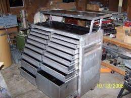 If you only use a tool box to hold the essentials needed for simple home repairs, hanging pictures, or tightening loose chair legs, there's no reason to spend a lot of money. Rolling Tool Chest Homemade 15 Cubic Foot 17 Drawer Rolling Tool Chest Constructed From Extruded Aluminum And 1 8 Metal Tool Box Tool Chest Homemade Tools