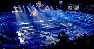 Hongarije doet niet mee aan het songfestival, omdat het volgens de regering 'te gay' zou zijn. Te Zware Mensen Mogen Niet Naar Fieldlab Evenementen En Dus Ook Niet Naar Het Songfestival Songfestival Ed Nl