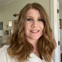 Stephanie Dines's Instagram, Twitter & Facebook