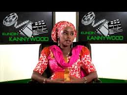 Bilkisu shema tayi cikin shege abinda mutane suke cewa saboda anganta da yaro. Download Bilkisu Shema Films 3gp Mp4 Codedwap
