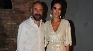 In august 2009 they married and in february 2010 they welcomed their first child, ali. Halit Closes The Place For His Wife Berguzar