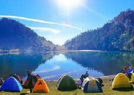 Objek wisata ranu bedali ini menjadi salah satu incaran wisatawan untuk melepaskan penat selama aktivitas seminggu penuh. Pesona Keindahan Wisata Ranu Pane Lumajang Ihategreenjello
