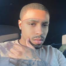 Isaac Williams (@isaackokiri) • Threads, Say more