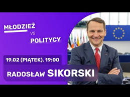 Ukończył studia w pembroke college uniwersytetu w oksfordzie, zyskując tytuł zawodowy bachelor of arts na kierunku ppe, czyli politics, philosophy, economics. Mlodziez Vs Radoslaw Sikorski Youtube
