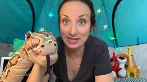 Mini Storytime with Miss Ashley