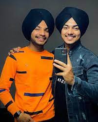 Inder Ramgharia And Sim Ramgharia Sims Originally called thoka, meaning carpenter, the ramgarhia are named after jassa singh ramgarhia. inder ramgharia and sim ramgharia sims