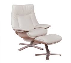 Natuzzi schubert brown leather reclining chair with swivel / rocker. What Is The Difference Between Natuzzi Italia And Natuzzi Editions
