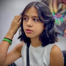 Anaya Barber's Instagram, Twitter & Facebook