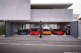 世界限定50台ジャガーxj r 15からランボルギーニ アヴェンタドールsvまで 6台のスーパーカーが並ぶ家 engine web ランボルギーニ アヴェンタドール アヴェンタドール nsxタイプr